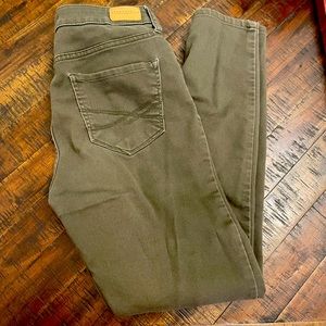 Army green Aeropostale skinny jeans. Size 4
